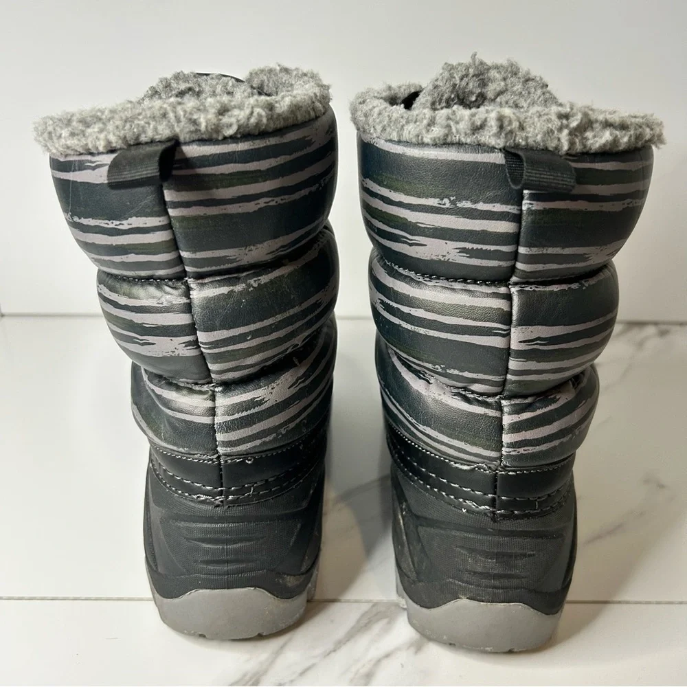 Tamarack Kids Snow Boots Water Resistant Insulated Size 3